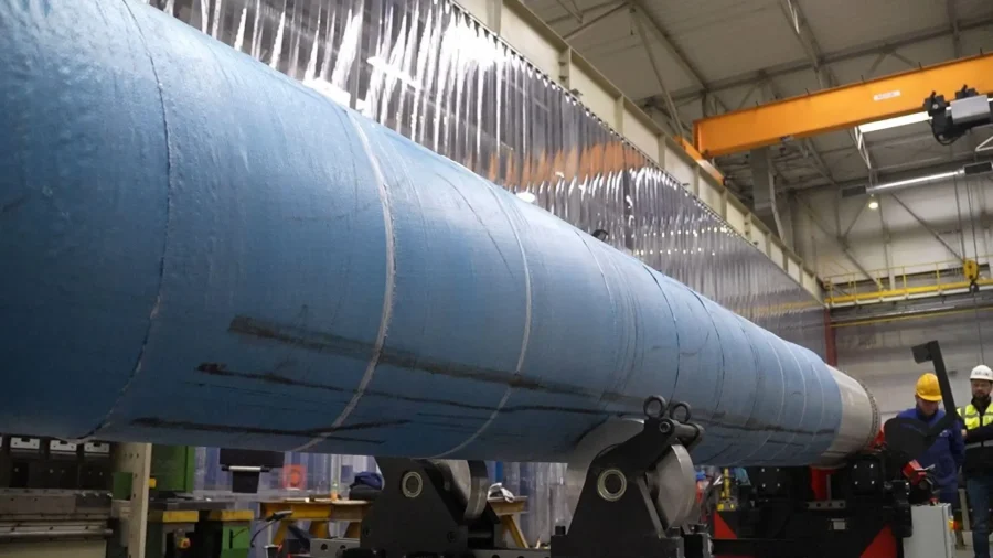 10 ton pipe holded on PRO-40 PBS 2 steel rollers